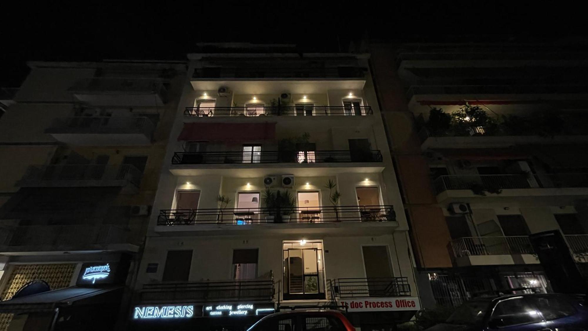 4 Newly Renovated Charming Apartments Steps From Panormou Metro Station Афіни Екстер'єр фото