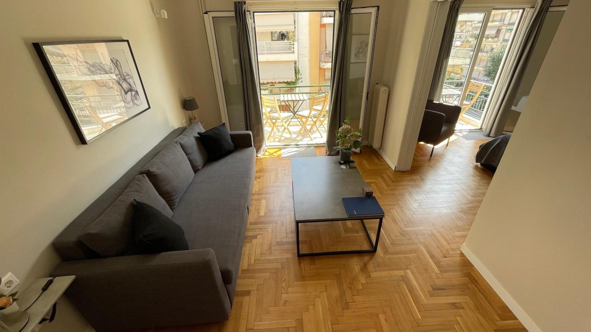 4 Newly Renovated Charming Apartments Steps From Panormou Metro Station Афіни Номер фото